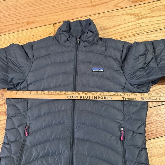 Patagonia Down Women's Sz M Gray Puffer Jacket - Picture 5 of 15